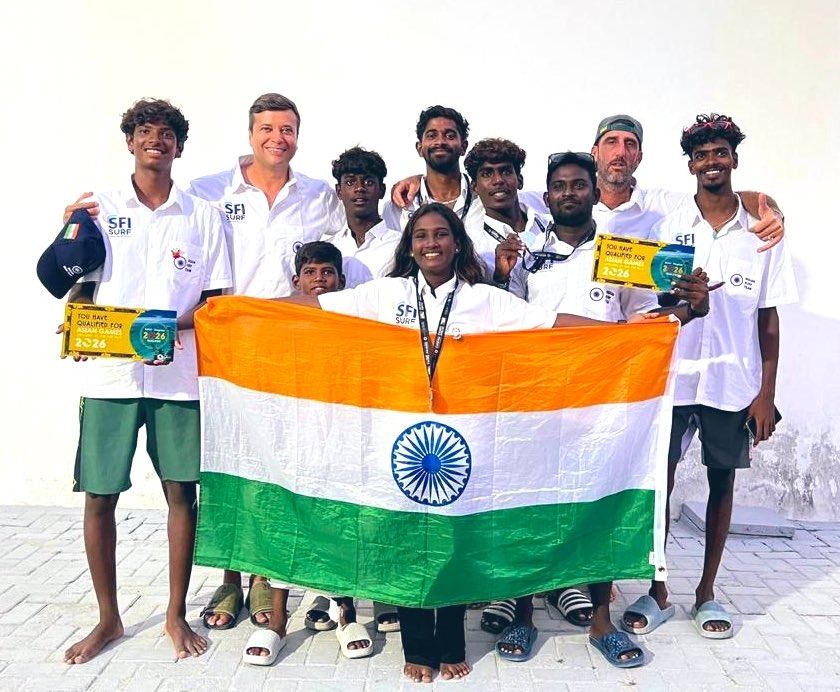 India clinches silver medal at Asian Surfing Championship